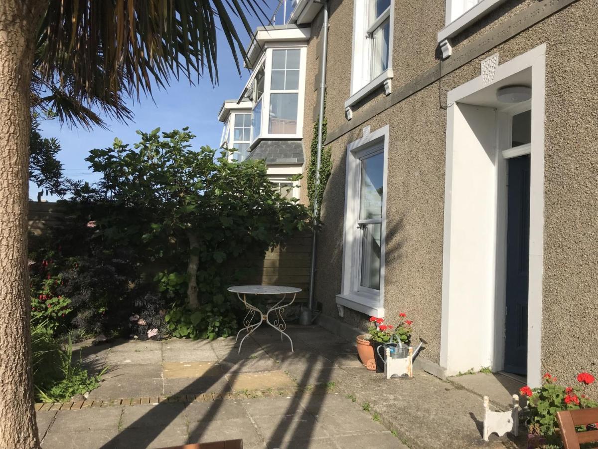 Porth House, With South Facing Courtyard Garden! Villa St Ives Exteriör bild